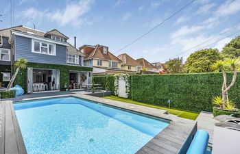 The Seaside Tale Holiday Cottage