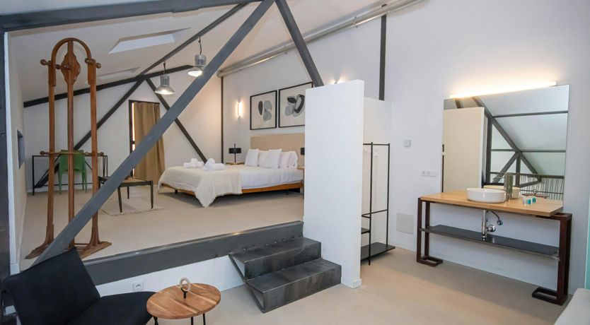 Photo of Elegant Hideaway