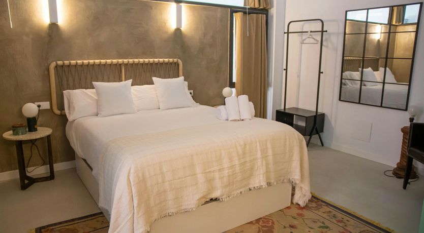 Photo of Elegant Hideaway