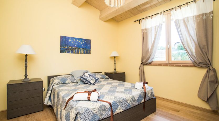 Photo of The Tuscan Farmhouse