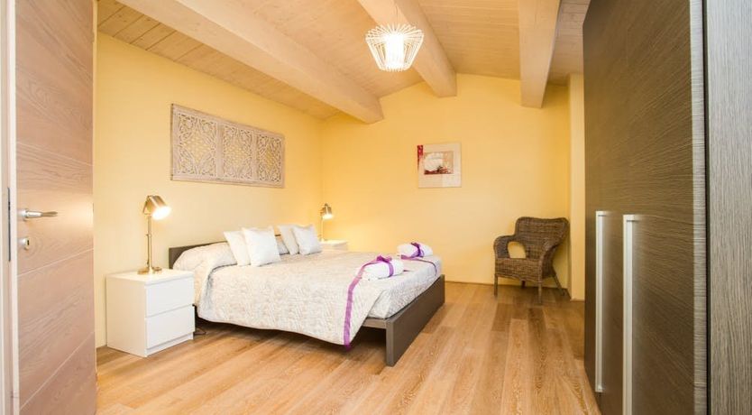 Photo of The Tuscan Farmhouse