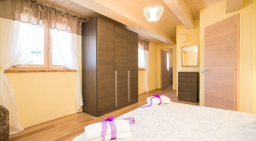 Photo of The Tuscan Farmhouse