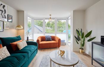 Cliffside Abode Holiday Cottage