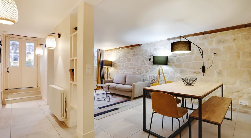 Photo of The Seine Serenade