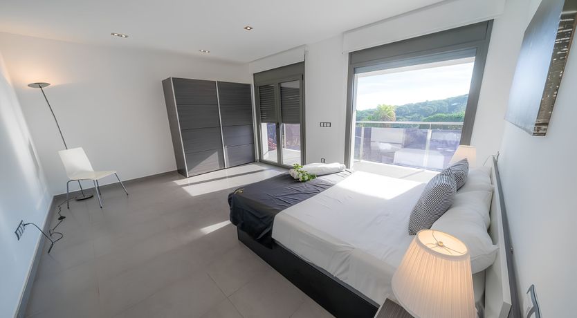 Photo of Elegant Beach Retreat