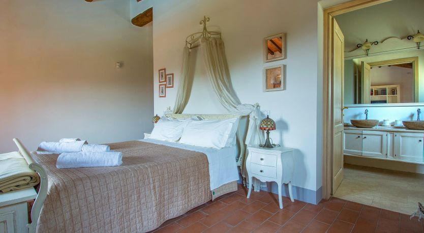 Photo of Valley of the Vines