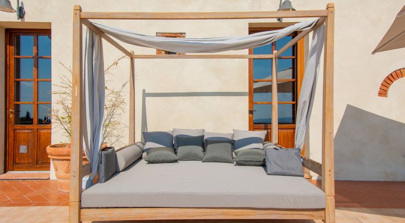 Photo of Valley of the Vines