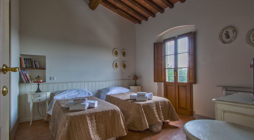 Photo of Valley of the Vines