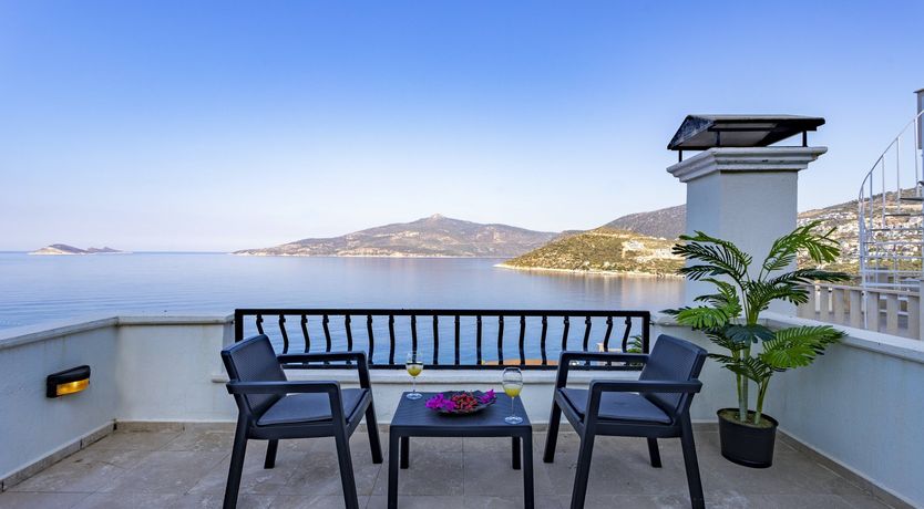 Photo of Rhodan Blue