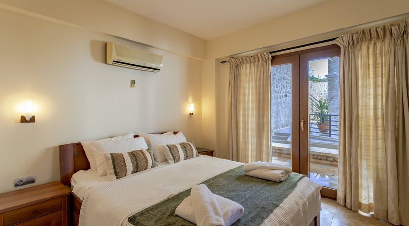 Photo of Rhodan Blue