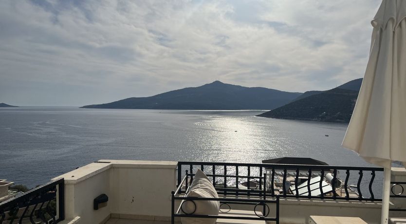 Photo of Rhodan Blue