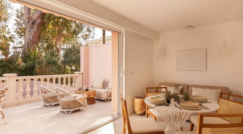 Photo of The Sunset Hideaway