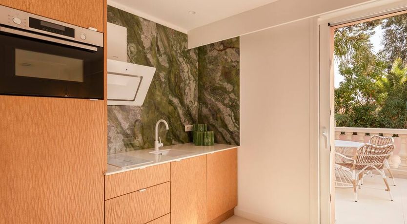 Photo of The Sunset Hideaway