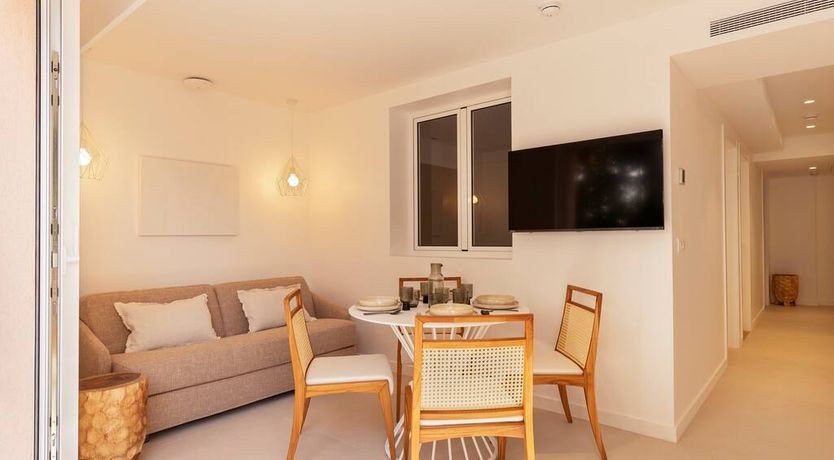 Photo of The Sunset Hideaway