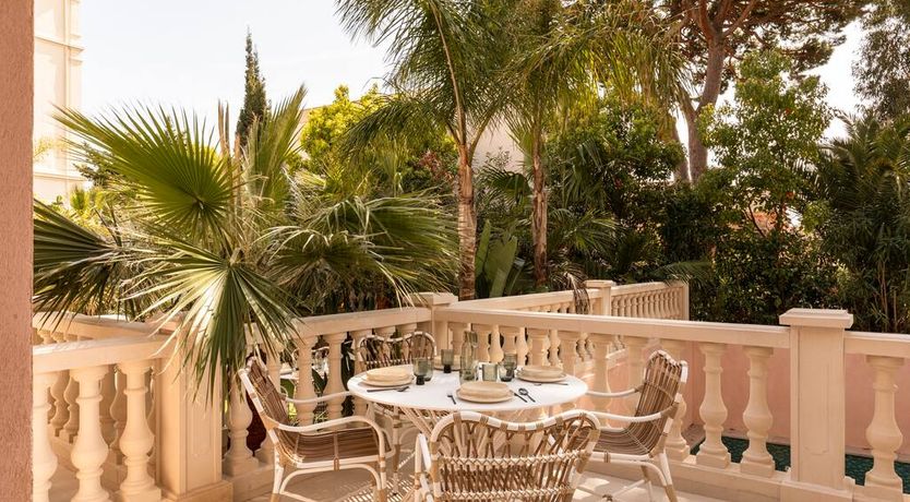 Photo of The Sunset Hideaway