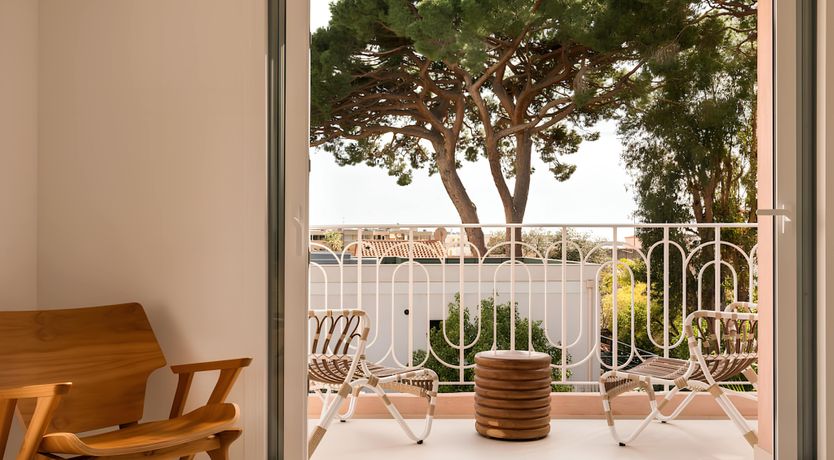 Photo of The Rose Retreat