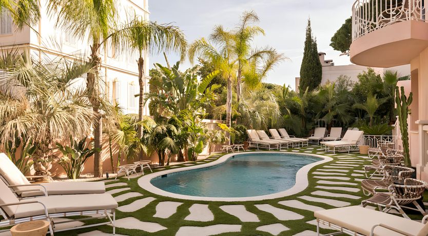 Photo of The Rose Retreat