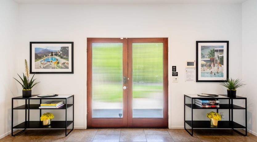 Photo of Charm & Art