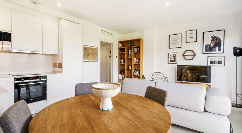 Photo of The White Olive