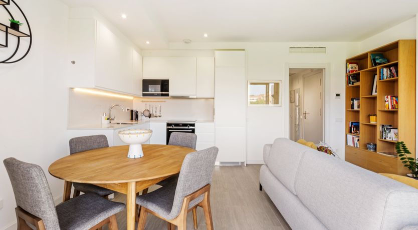 Photo of The White Olive