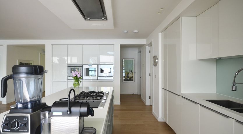 Photo of The Heather Tree