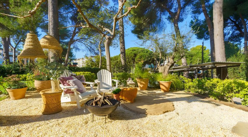 Photo of Luscious Coastal Haven