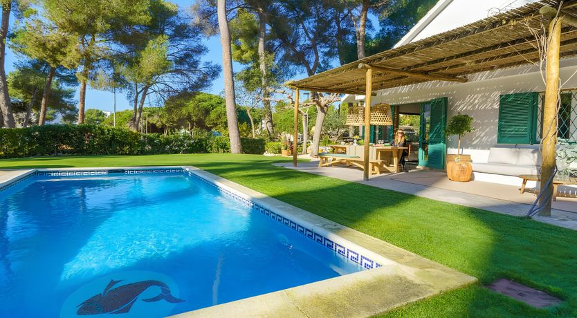 Photo of Luscious Coastal Haven