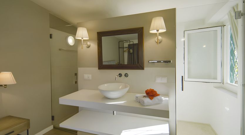 Photo of Luscious Coastal Haven