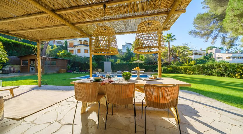 Photo of Luscious Coastal Haven