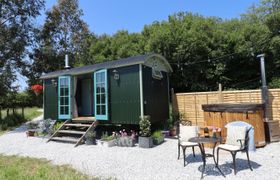 Photo of two-moors-shepherds-hut