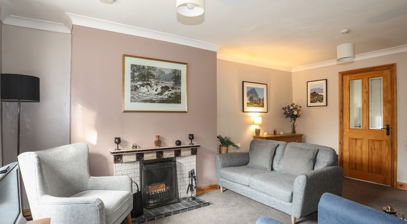 Photo of Ty Eiddew (Ivy House)