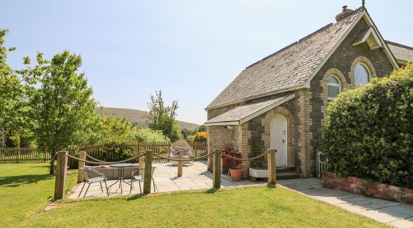 Photo of St. Marks School House