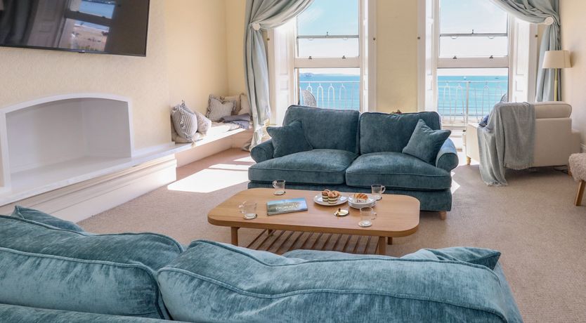 Photo of 123 On The Sea