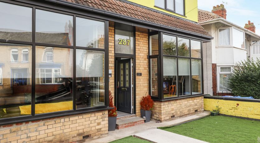 Photo of The Yellow House