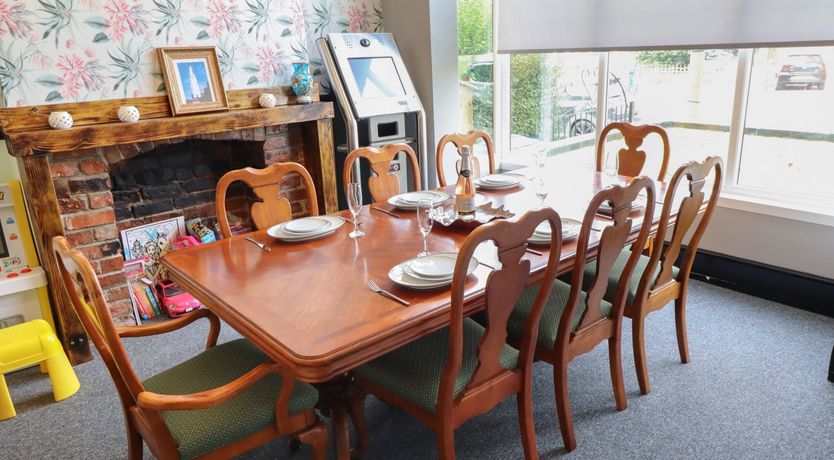 Photo of The Yellow House