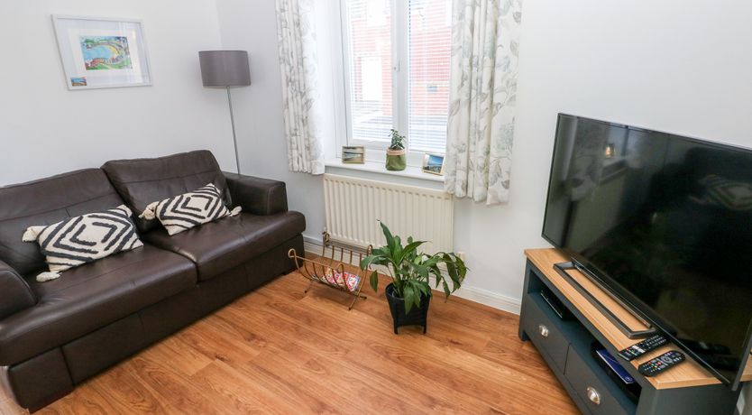 Photo of 12 Clos Yr Wylan