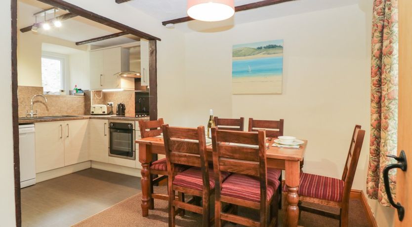 Photo of Riverside Cottage No 4