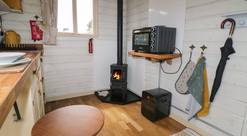 Photo of Flora's Hut