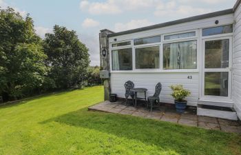 Y Twll Bollt (The Bolt Hole) Holiday Cottage