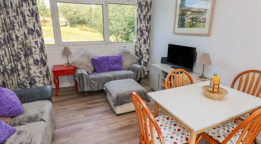 Photo of Y Twll Bollt (The Bolt Hole)