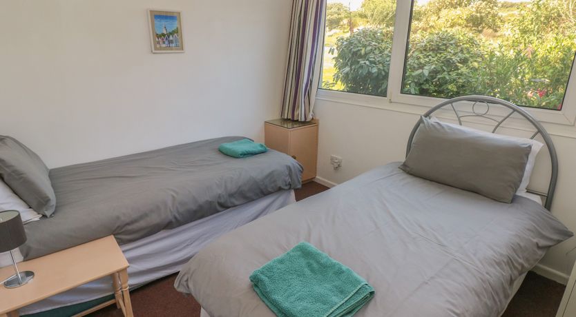 Photo of Y Twll Bollt (The Bolt Hole)