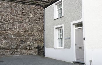 Ty Potiwr Holiday Cottage