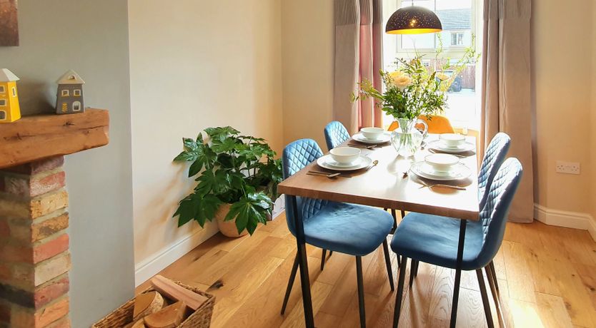 Photo of 10 Beacon Hill