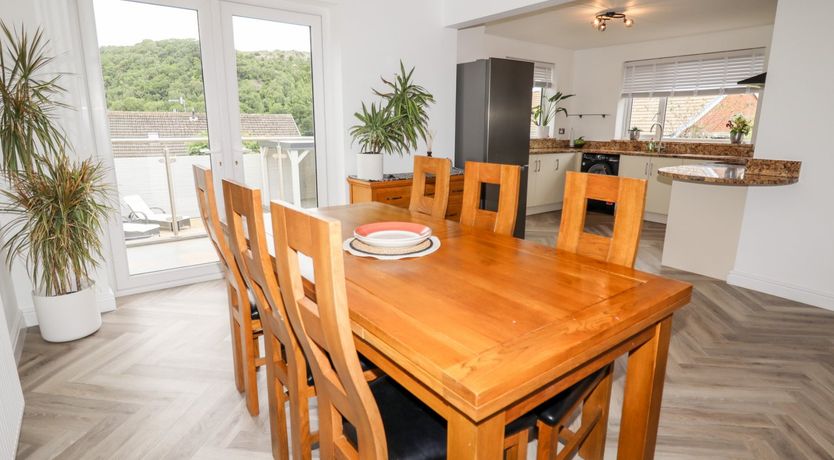 Photo of 4 Bodnant Road