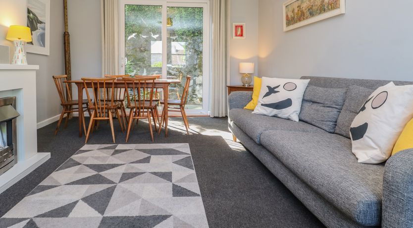 Photo of 8 Rosewall Cottages