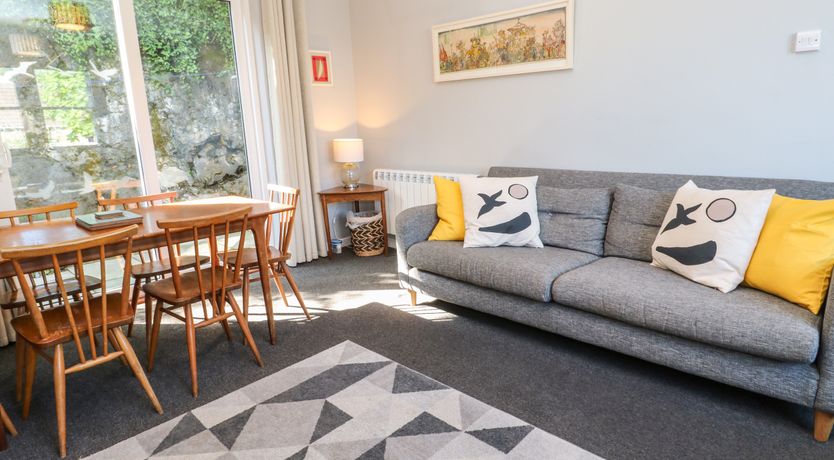 Photo of 8 Rosewall Cottages