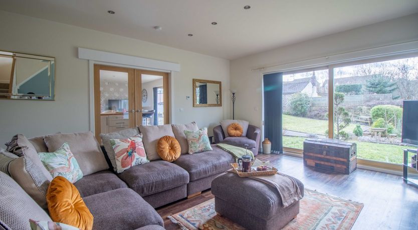 Photo of Bradley Manor