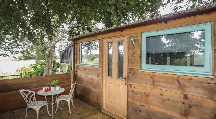 Photo of Fron Goch Shepherd's Hut