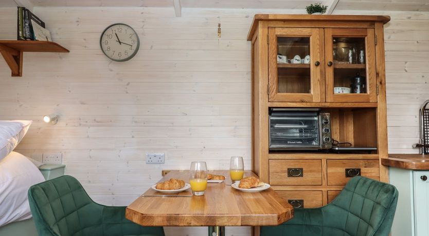 Photo of Lottie's Hut