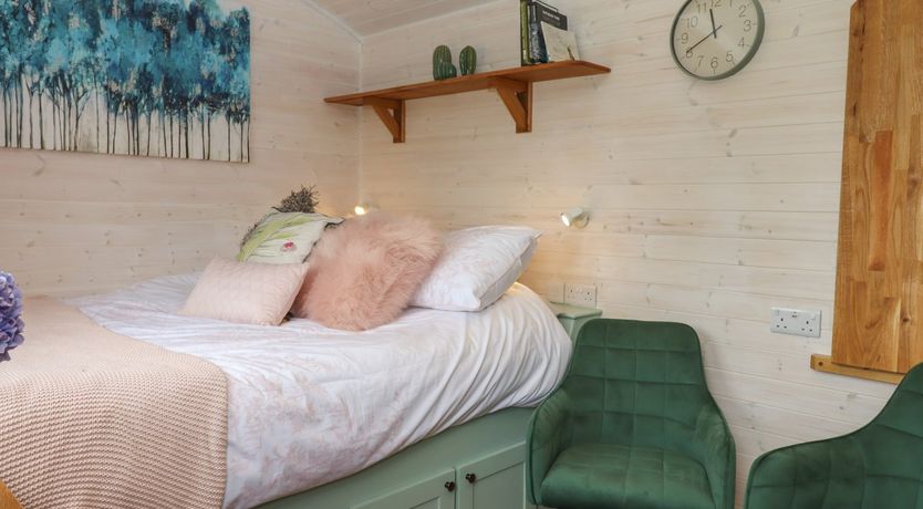 Photo of Lottie's Hut